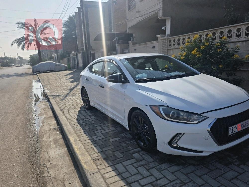 هيونداي النترا